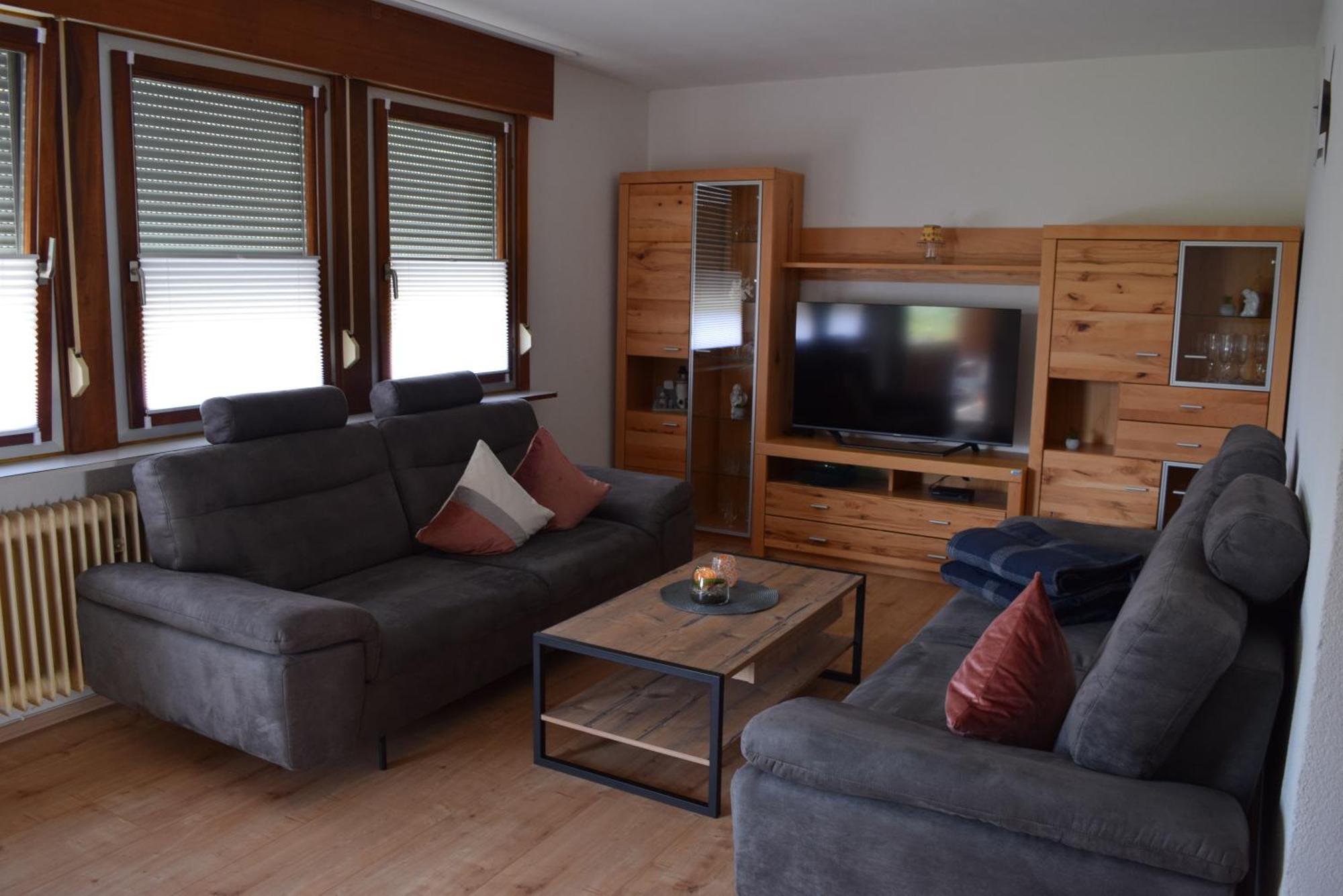 Ferienwohnung Manuela Hausen im Tal Exterior photo